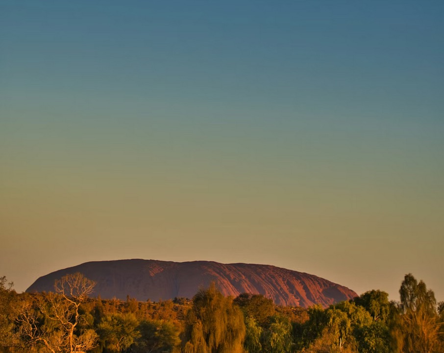 Wonderful colors of Uluru