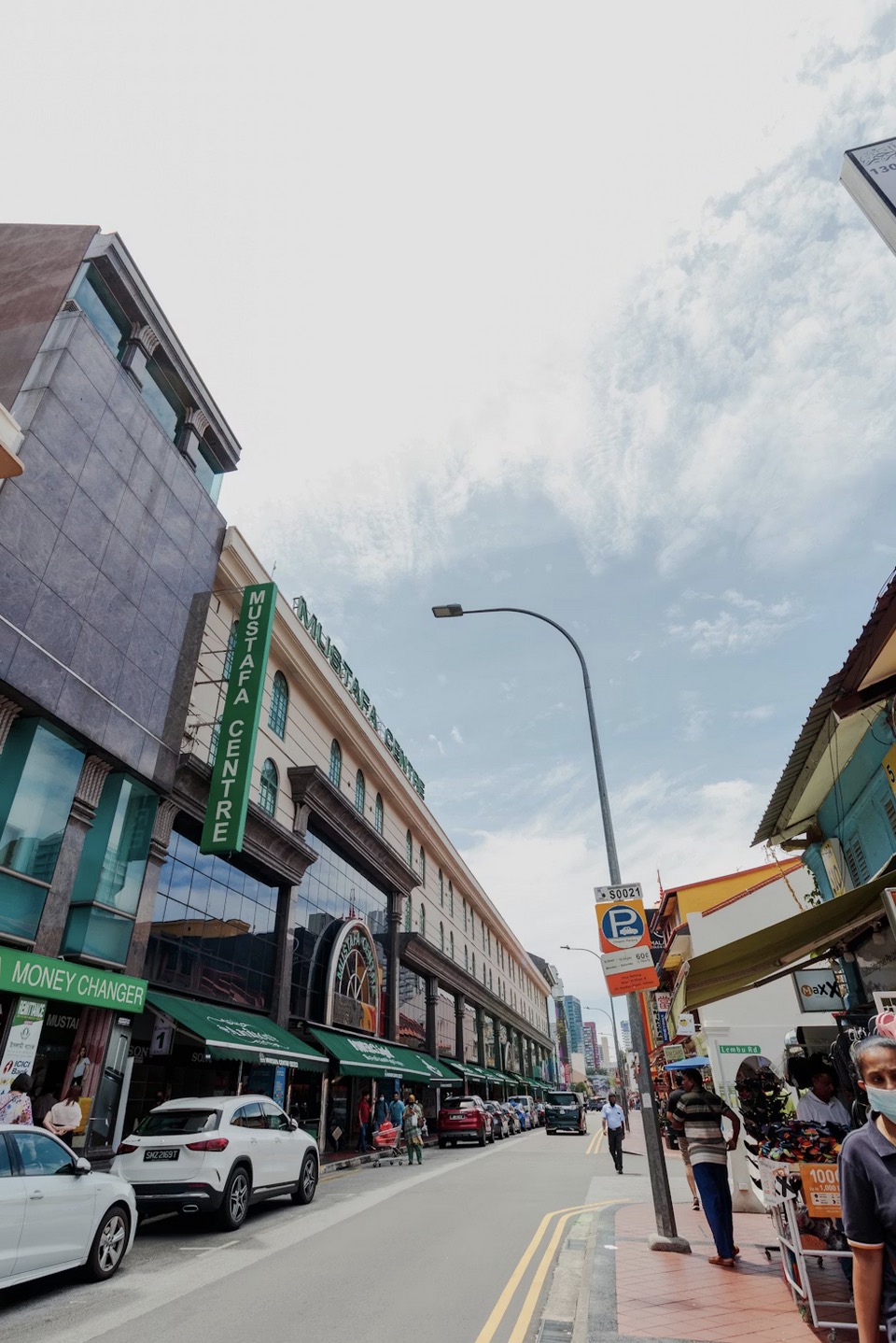 More shopping at Mustafa centre